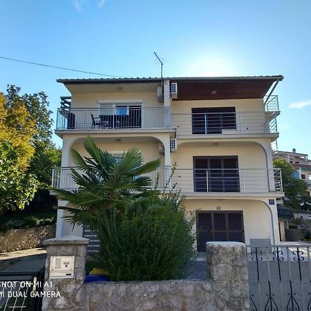 Apartment Vesel Malinska Bagian luar foto