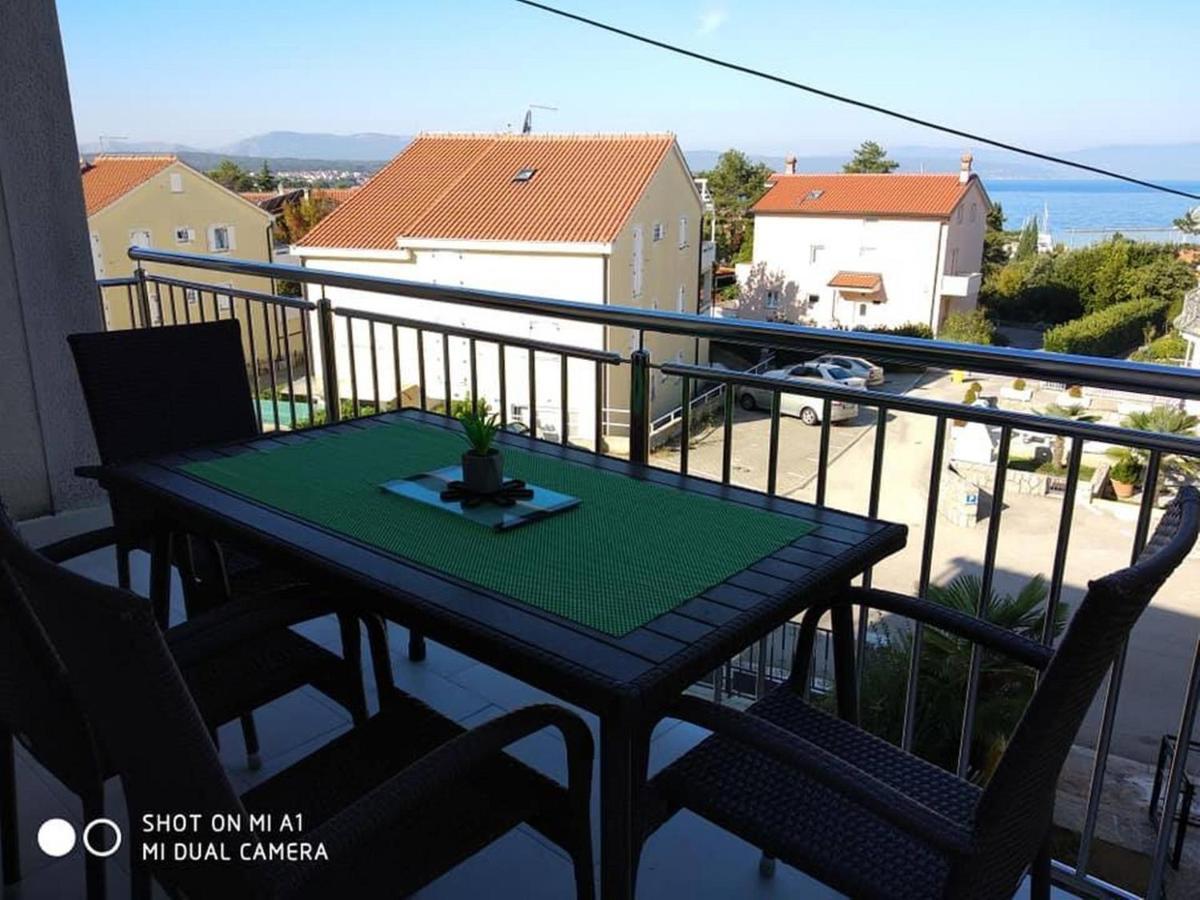 Apartment Vesel Malinska Bagian luar foto