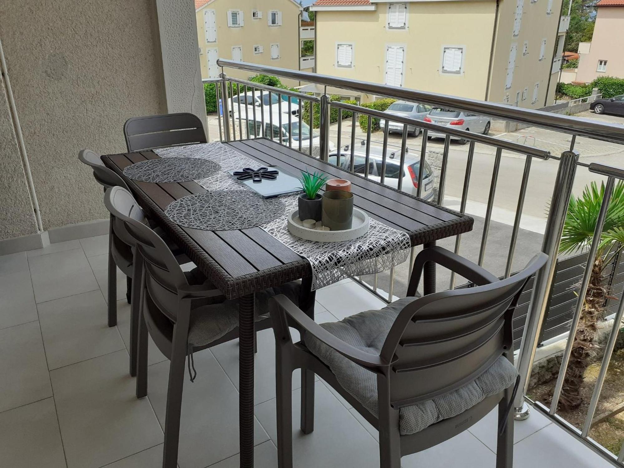 Apartment Vesel Malinska Ruang foto